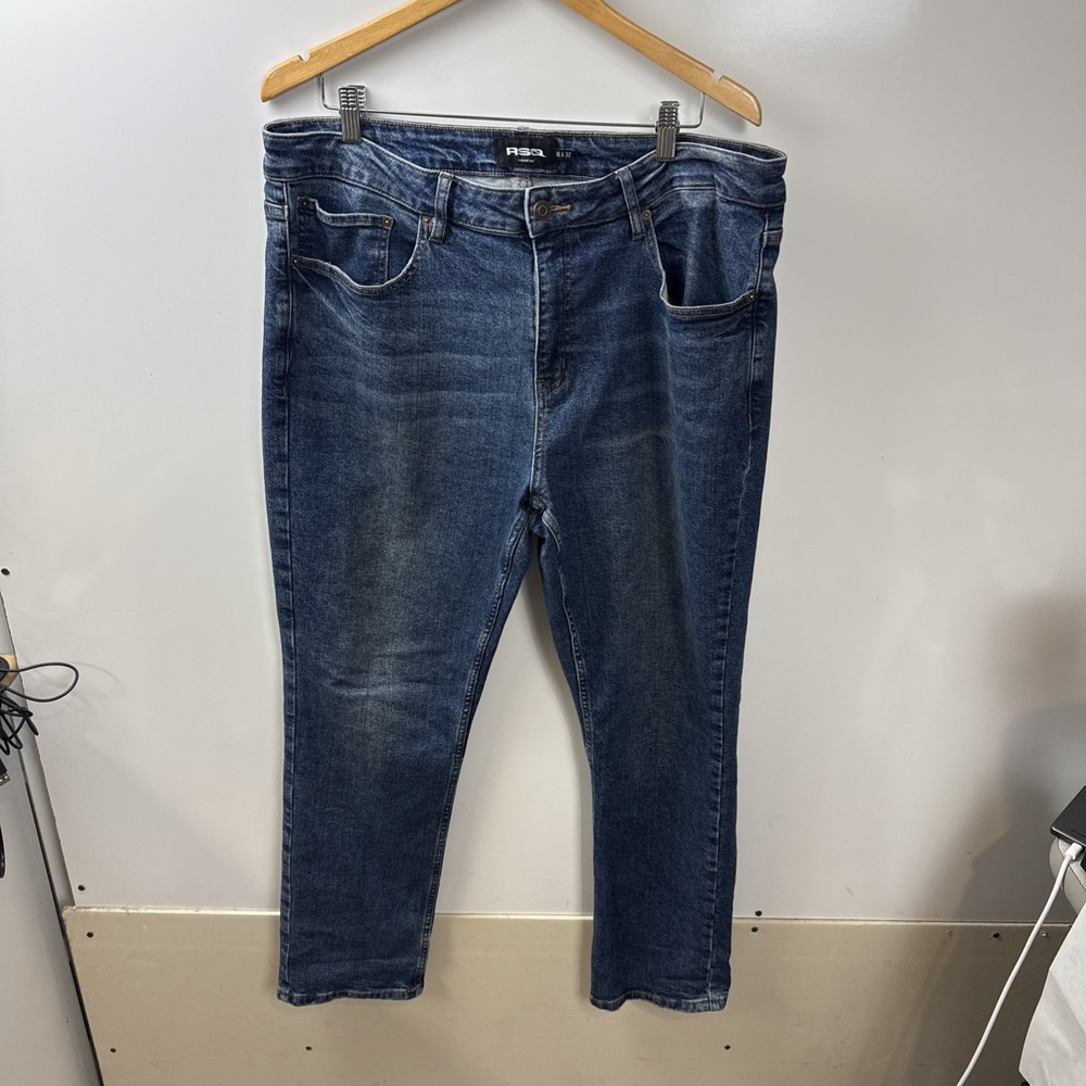 Men's RSQ Blue Relaxed Taper Jeans Size 36x31 Skater